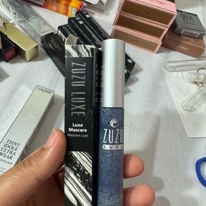 Zuzu luxe Dark blue Mascara